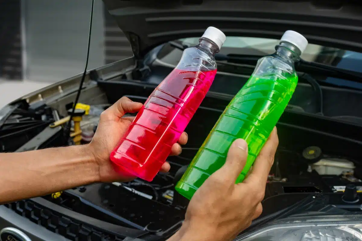 Quelle couleur de liquide de refroidissement choisir ? Blog Mister-Auto