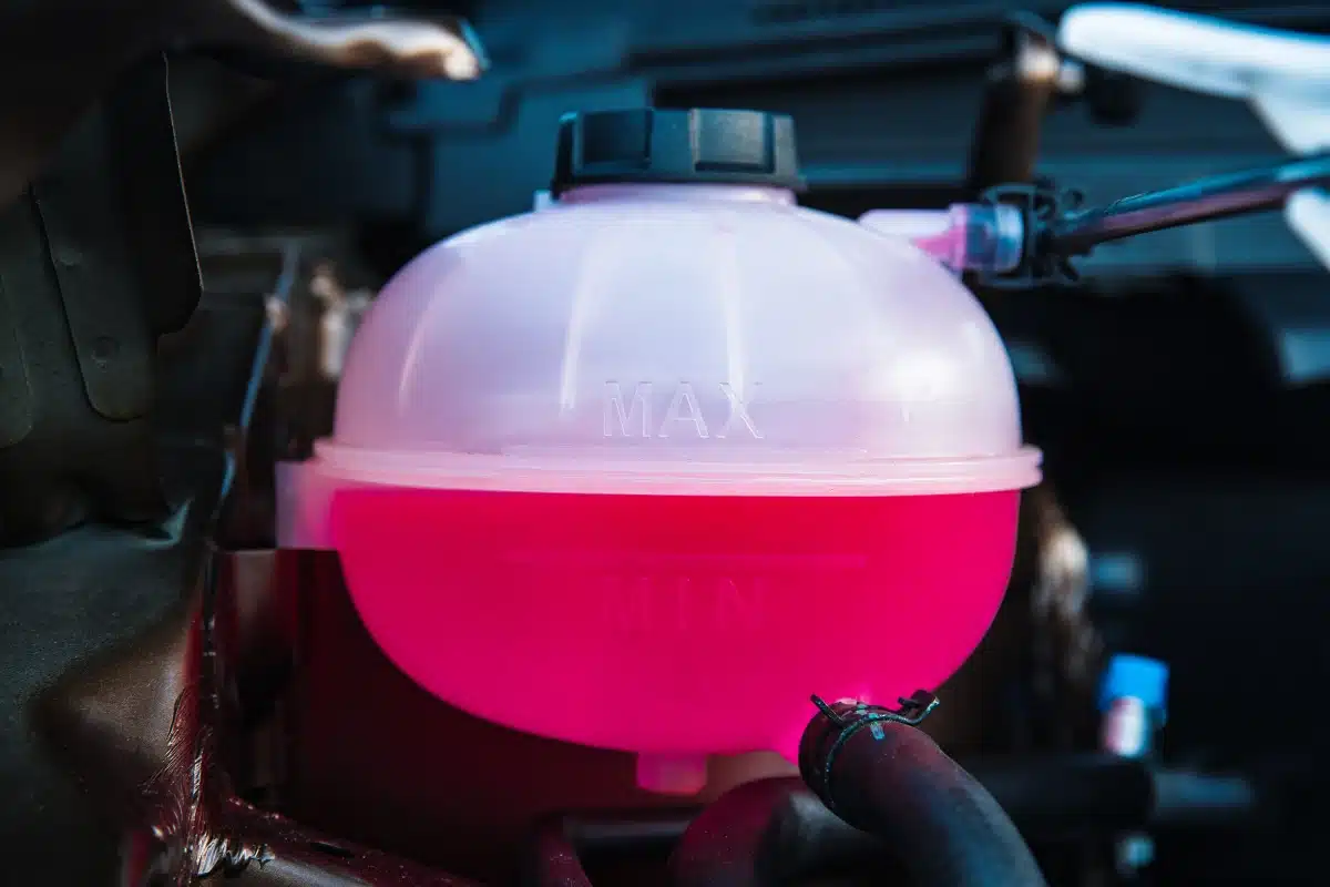 où mettre le liquide de refroidissement