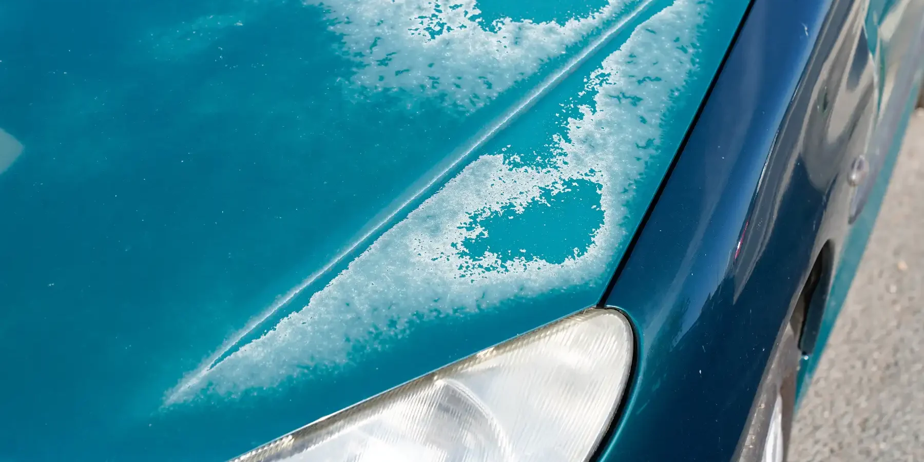 peinture écaillée voiture