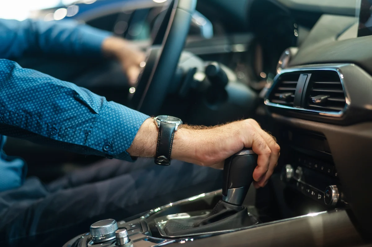 symptômes d'un manque d'huile à boîte de vitesse automatique