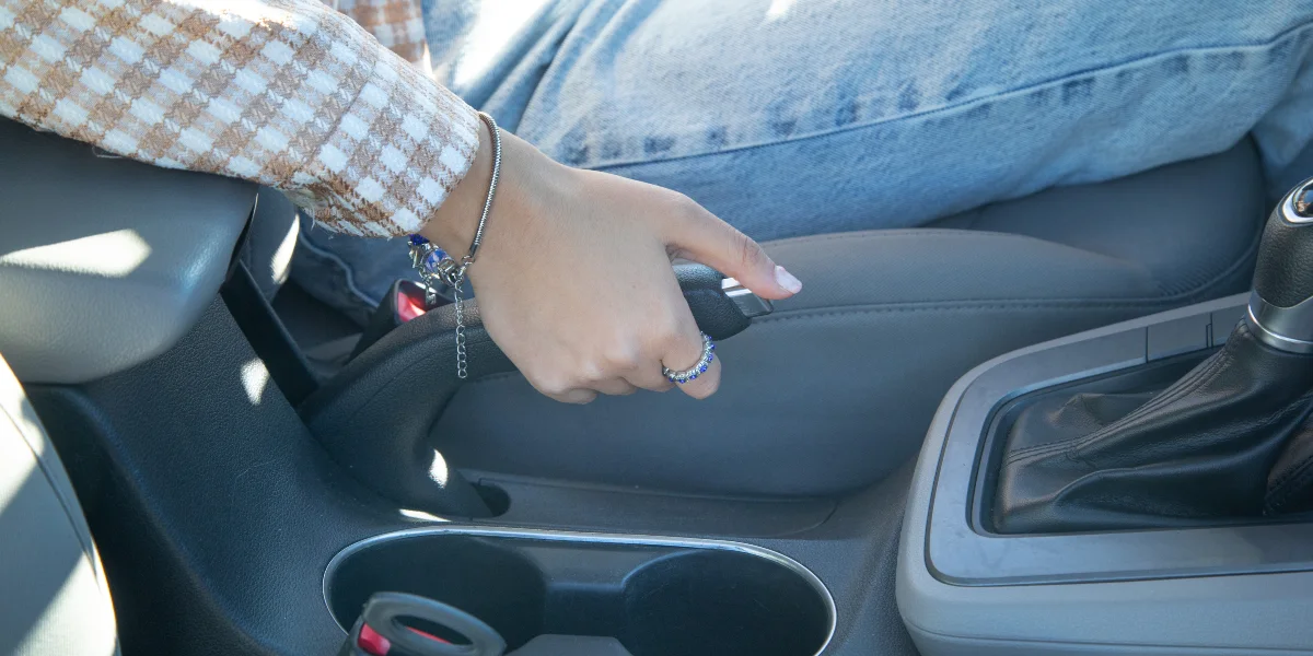 frein de parcage voiture