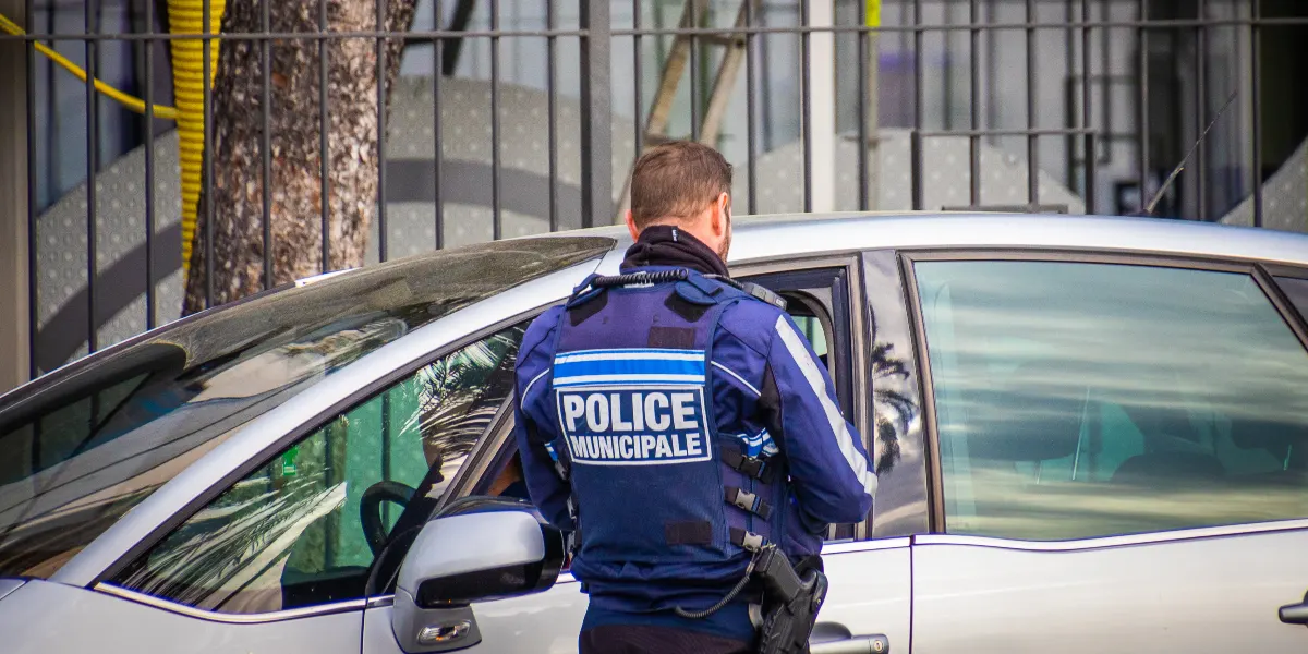 rouler sans carte grise amende
