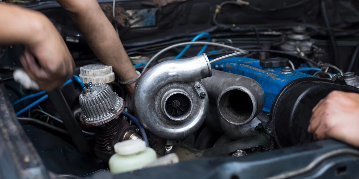 réparation d'un turbocompresseur de voiture